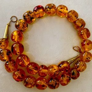 Vintage speckled confetti Murano glass amber beads necklace